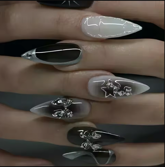 Spicy Girl Y2k 24 pc Nail Set